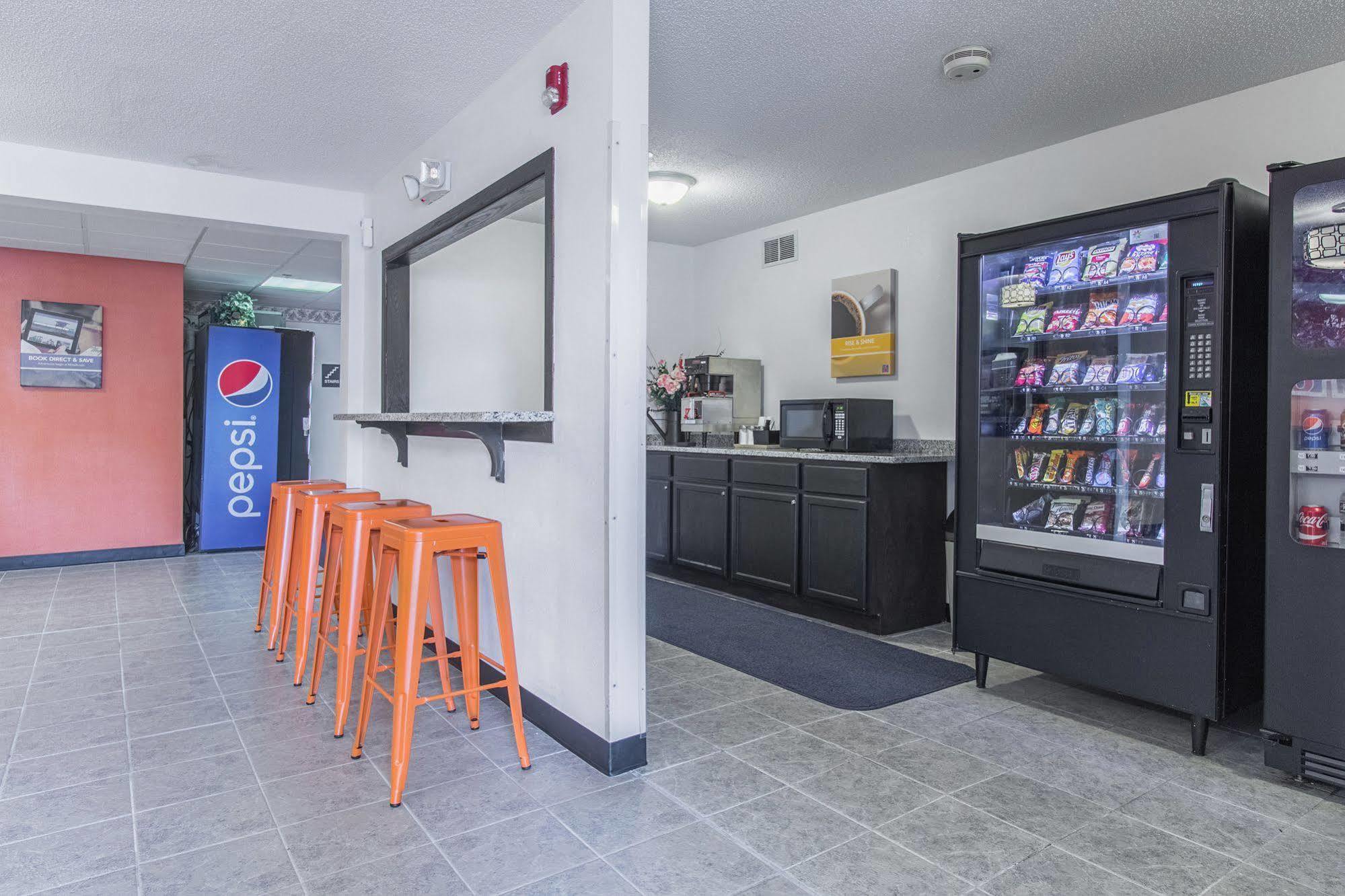 Hotel 6-streetsboro, Oh